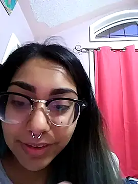 Lovelyrainn online show from 09.22.25