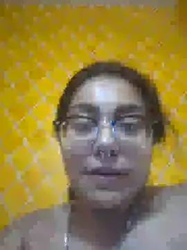 Lovelyrainn online show from 11.04.25