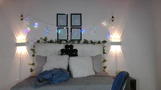 Megan 05  online show from 02.17.26