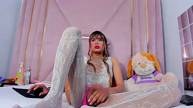 jazmin waked online show from 10.18.25