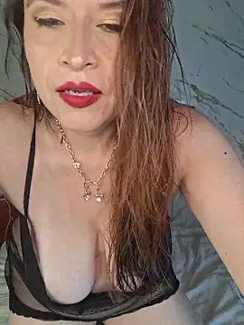 Lady Sofhia online show from 11.13.25