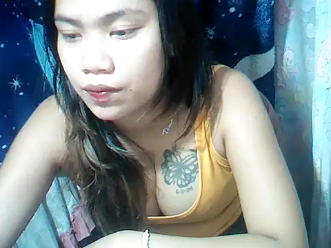 MorenaLovelyPinay24 online show from 03.18.26