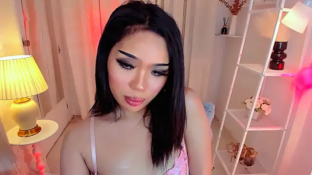 MS LUNA online show from 02.05.26