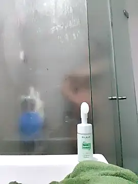 Megara 25 online show from 03.18.26