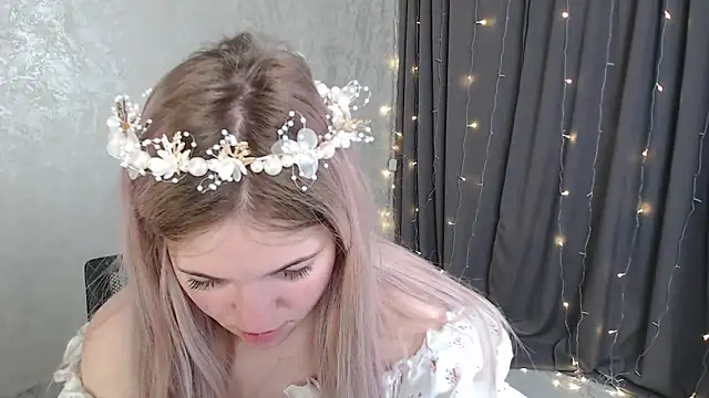 Snapshot of arlana_klart chatting on 02.10.26 arlana klart online show from 02.10.26