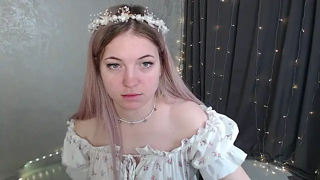 Snapshot of arlana_klart chatting on 02.11.26 arlana klart online show from 02.11.26