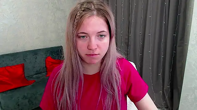 Snapshot of arlana_klart chatting on 03.02.26 arlana klart online show from 03.02.26