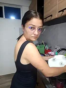 stivenlujan69 online show from 10.12.25