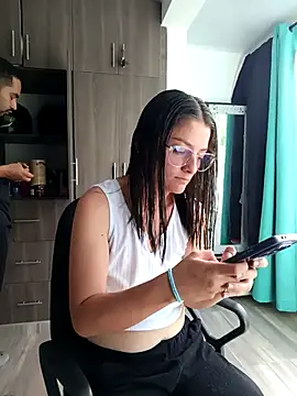 stivenlujan69 online show from 11.17.25