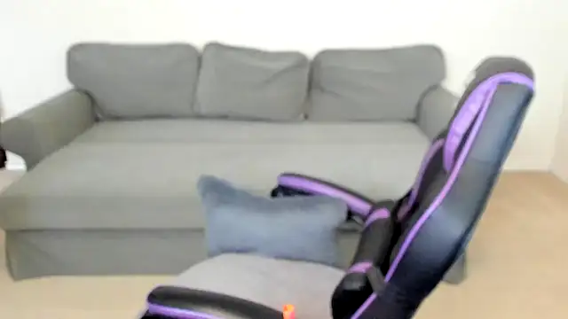 Josie4yourpleasure online show from 10.27.25