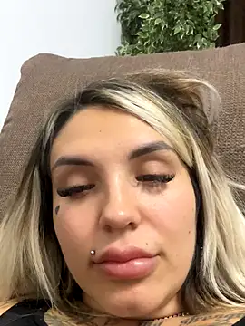 Princess-Jasmine07 online show from 11.11.25