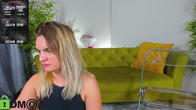 Marie Ellie online show from 11.18.25