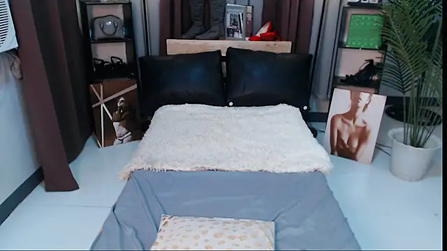 NaughtyAngelaYsobelle69 online show from 09.29.25