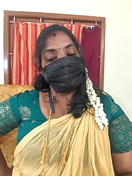 Snapshot of Tamil_Mithra chatting on 11.06.25 Tamil Mithra online show from 11.06.25