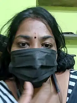 Snapshot of Tamil_Mithra chatting on 02.15.26 Tamil Mithra online show from 02.15.26