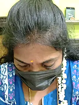 Snapshot of Tamil_Mithra chatting on 02.26.26 Tamil Mithra online show from 02.26.26