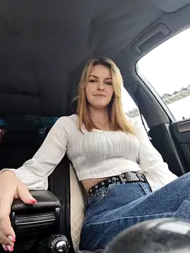 YOOUR EVAA online show from 02.13.26