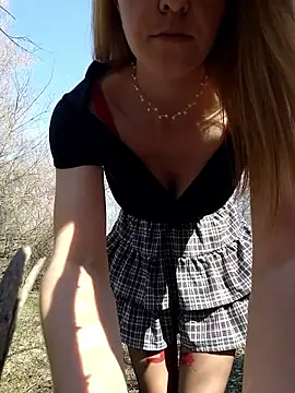 YOOUR EVAA online show from 04.01.26