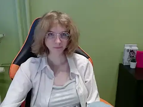 juicyPenny online show from 12.05.25