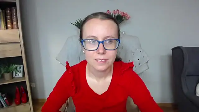 Snapshot of sweetxLizzy chatting on 05.18.26 sweetxLizzy online show from 05.18.26