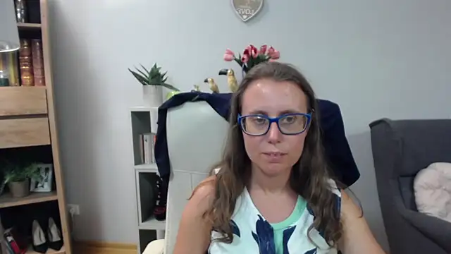Snapshot of sweetxLizzy chatting on 06.29.26 sweetxLizzy online show from 06.29.26