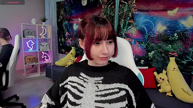 ClaraParks online show from 11.05.25