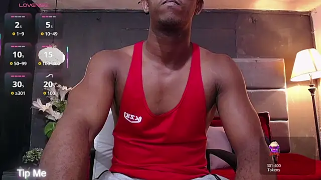 Snapshot of blackbignude chatting on 09.20.25 blackbignude online show from 09.20.25