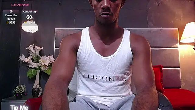 Snapshot of blackbignude chatting on 10.08.25 blackbignude online show from 10.08.25