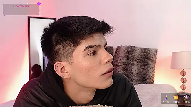 Dulcey  online show from 10.18.25