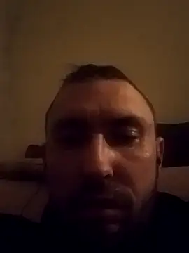 Snapshot of JarekJarek93 chatting on 11.17.25 JarekJarek93 online show from 11.17.25