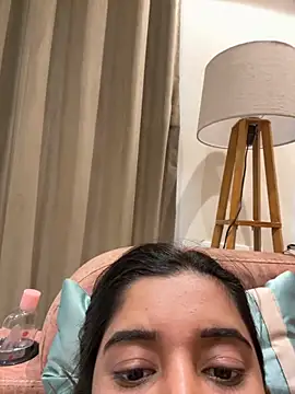 desitease online show from 11.15.25