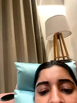 desitease online show from 11.17.25