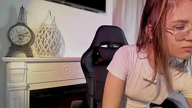 EvaBllake online show from 11.08.25