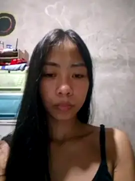 SweetMissPinay18 online show from 06.01.26