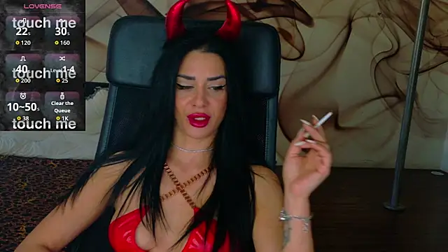 NaomiScarlet online show from 10.29.25