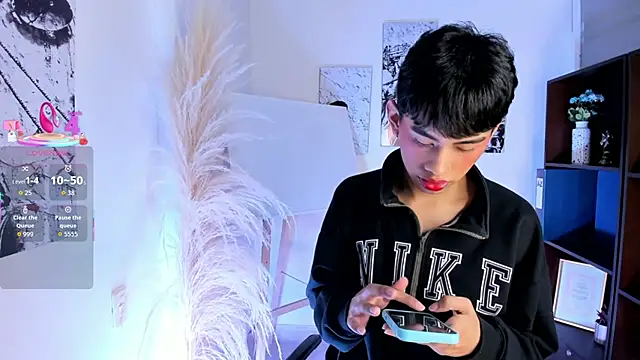 Jim twink online show from 11.25.25