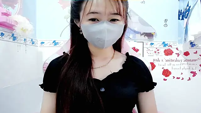 Snapshot of Anna_sexyX chatting on 09.10.25 Anna sexyX online show from 09.10.25