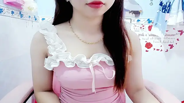 Snapshot of Anna_sexyX chatting on 09.19.25 Anna sexyX online show from 09.19.25