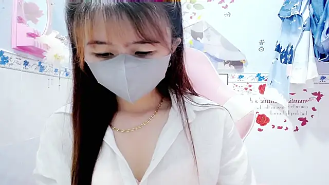 Snapshot of Anna_sexyX chatting on 09.20.25 Anna sexyX online show from 09.20.25