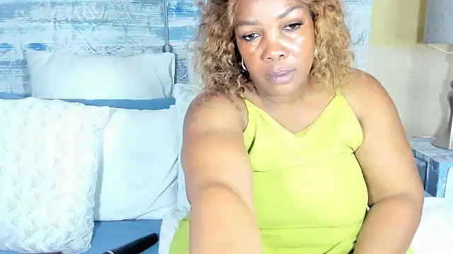 Snapshot of Jess555 chatting on 11.19.25 Jess555 online show from 11.19.25