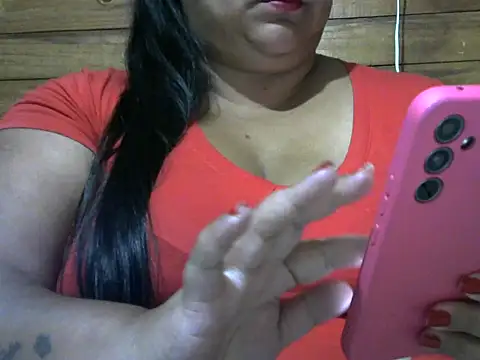 Snapshot of MARRENTINHA34 chatting on 09.21.25 MARRENTINHA34 online show from 09.21.25