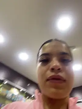 JuanitaMore01 online show from 02.19.26