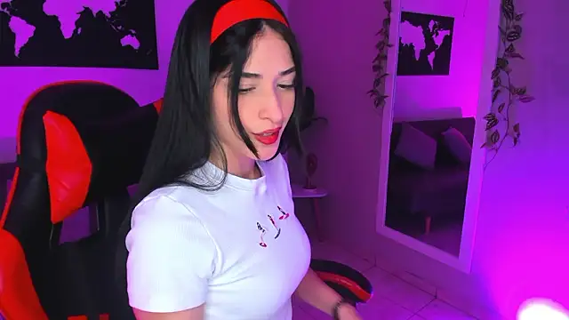 ZoeValencia1 online show from 02.03.26