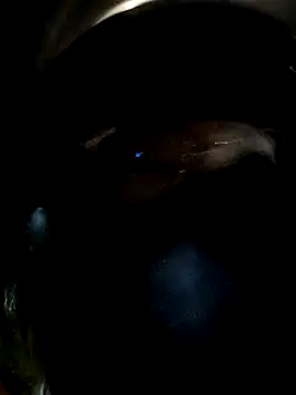 DarkHoneyy online show from 10.24.25