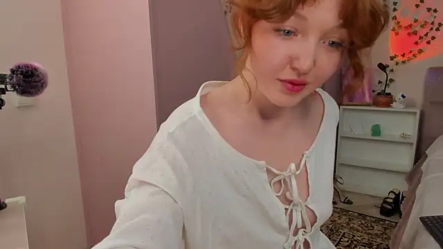EmyRosaly online show from 04.14.26