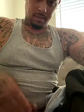 pnwzo online show from 10.10.25