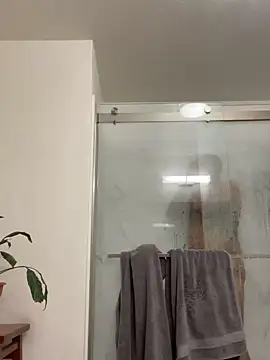 pnwzo online show from 10.19.25