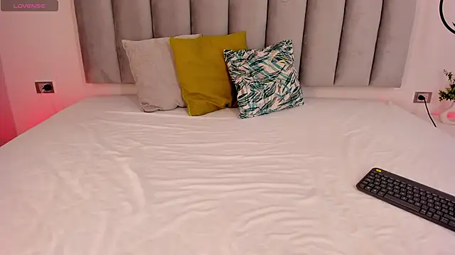 Tina curly online show from 02.28.26