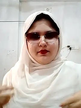 Snapshot of Nusrat-N chatting on 07.06.26 Nusrat-N online show from 07.06.26