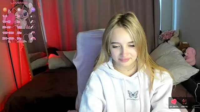 TaisiaHot online show from 12.23.25